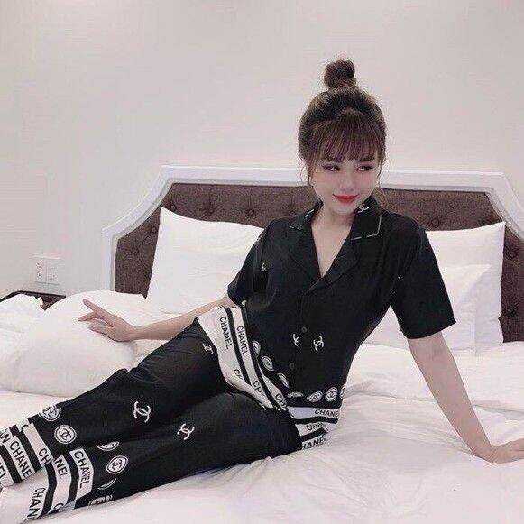 Bộ pijama lụa satin phối chân cộc dài