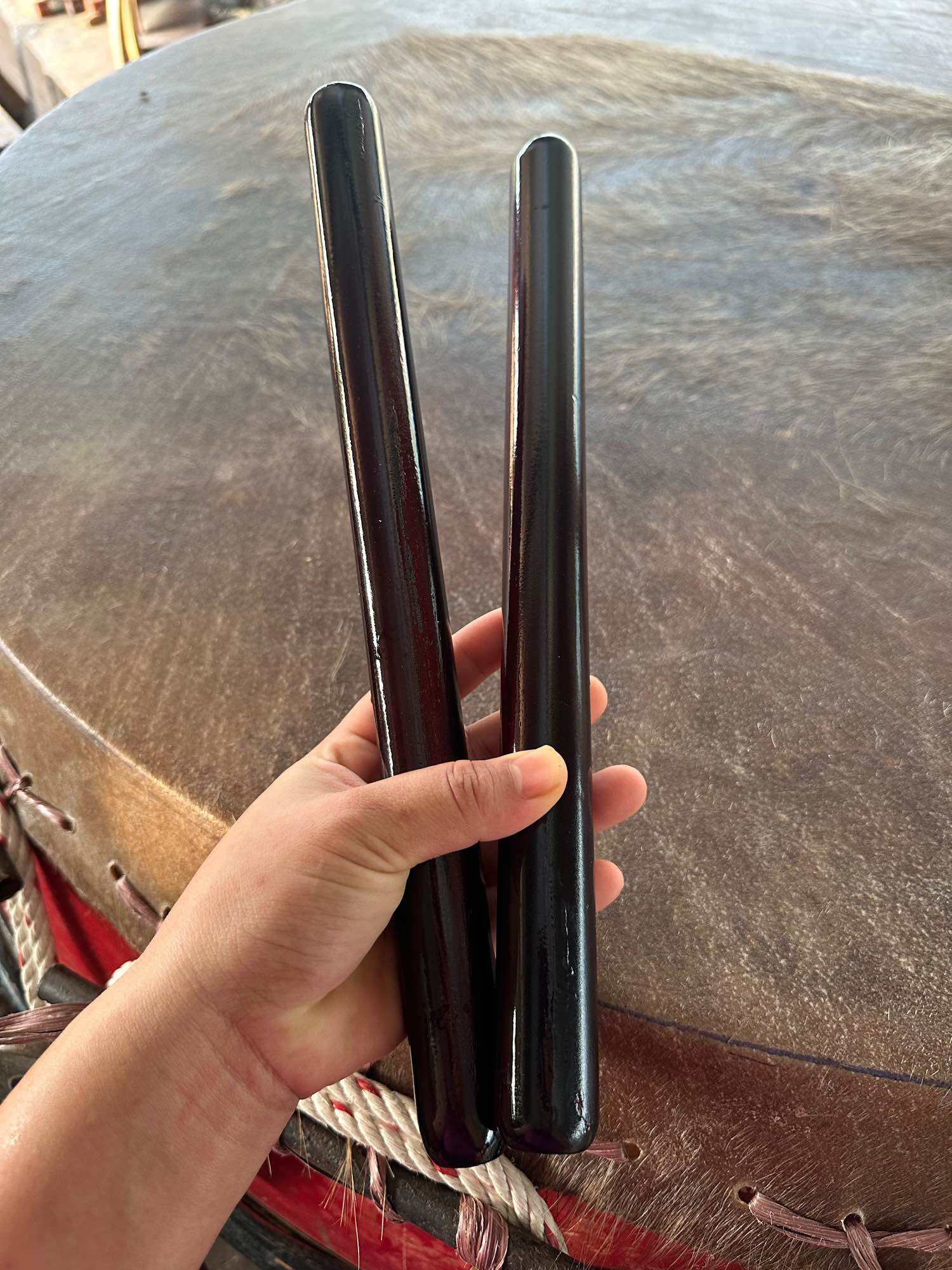 Dùi đánh trống lân gỗ còng ( 1 cặp )