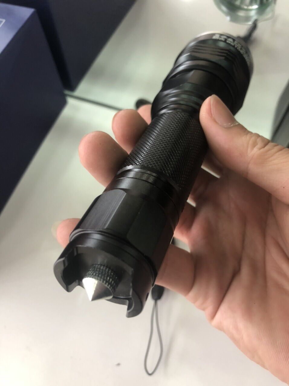 Đèn pin Supfire X11