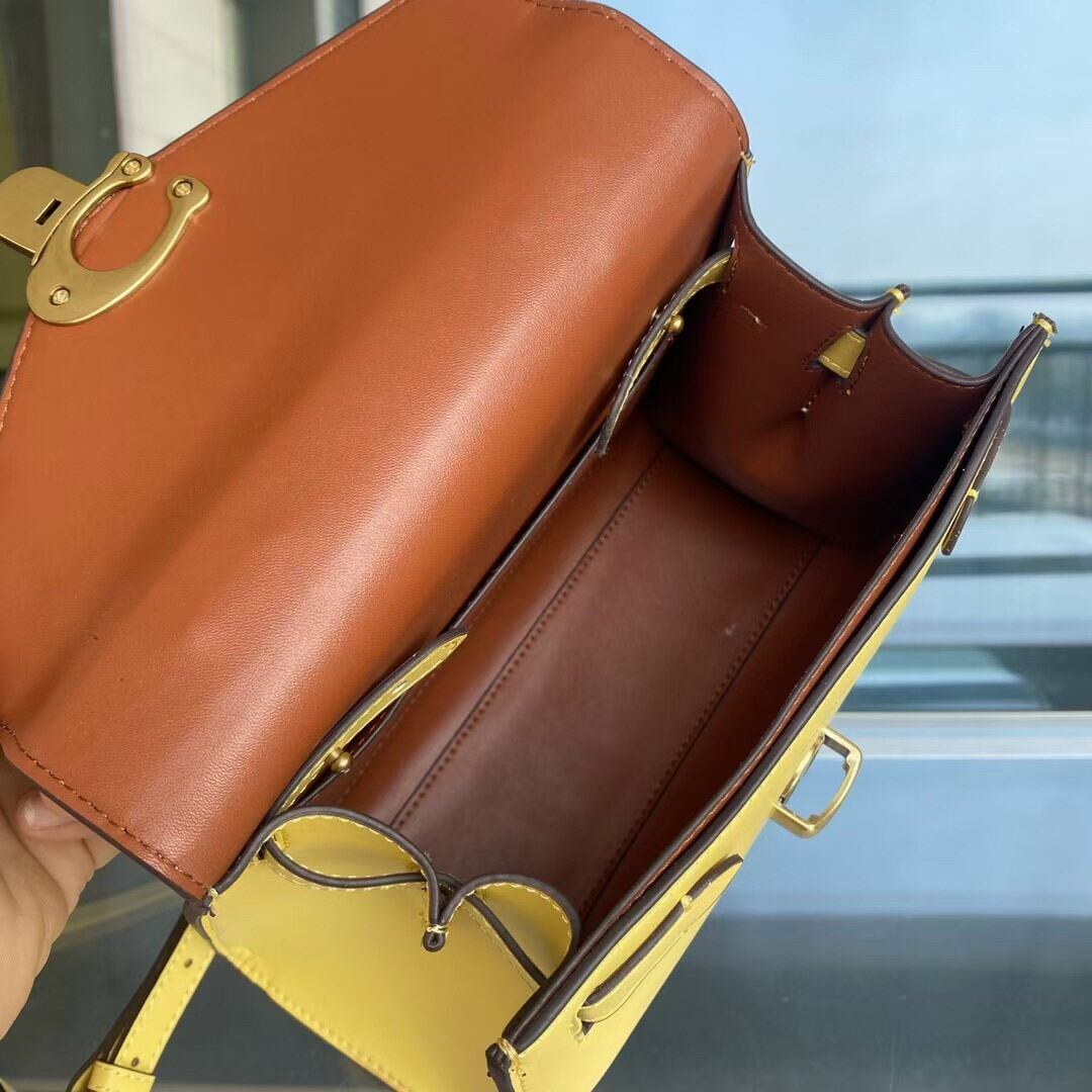 TÚI COAC.H - Sammy Top Handle CH723
✨da mịn cực sang