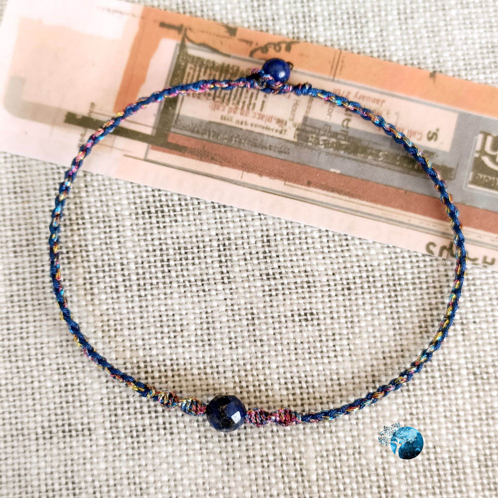 Vòng tay tết dây đá lapis lazuli