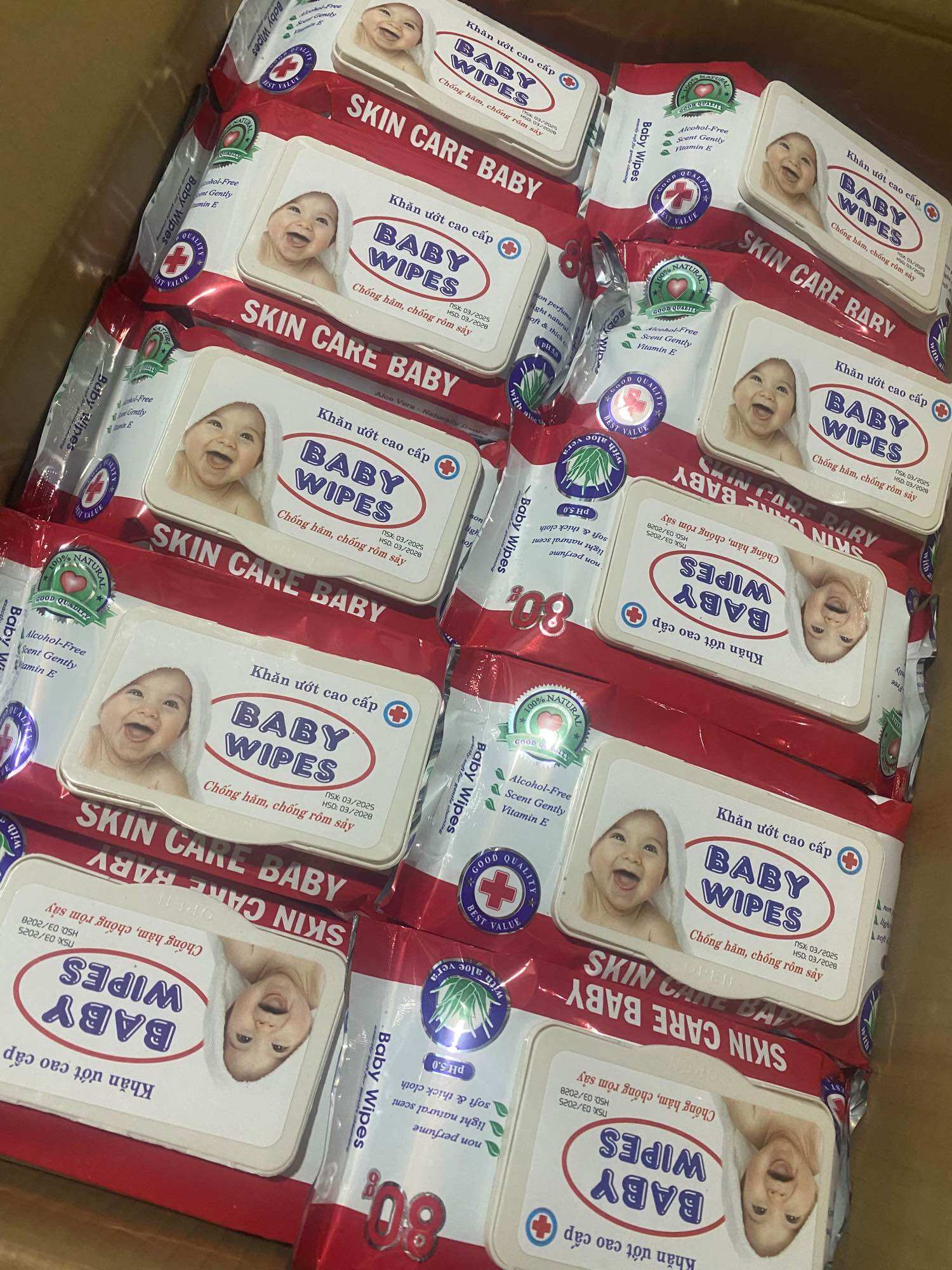  Giá sỉ  COMBO 10 GÓI   khăn ướt baby wipes 80g mùi thơm dịu nhẹ an toàn cho bé 