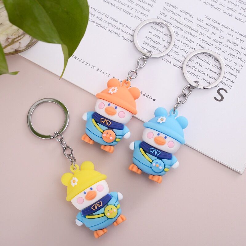 Móc khoá vịt đeo cặp đội nón