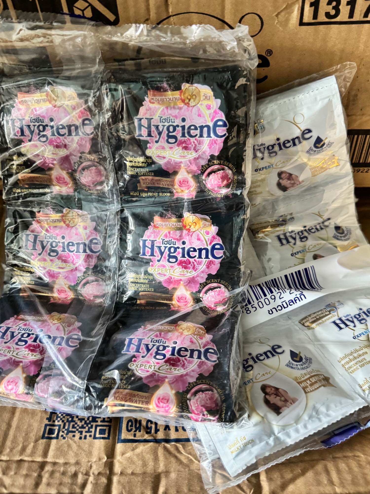 ( một thùng 360 gói đen và trắng) nước xả vải hygiene thái lan đậm đặc