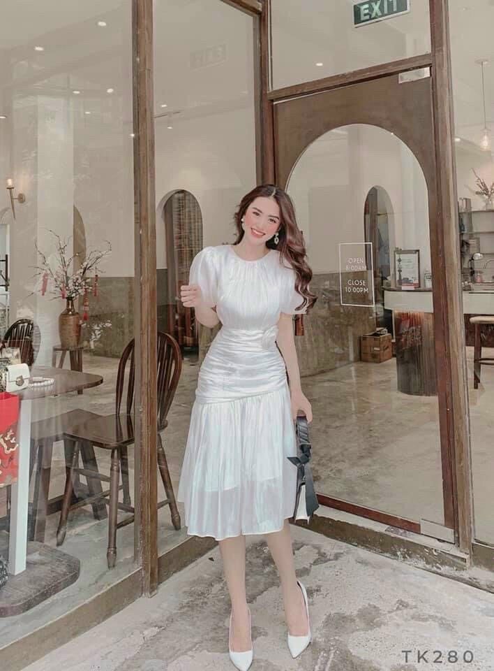 Đầm tay bồng voan tơ cổ tròn