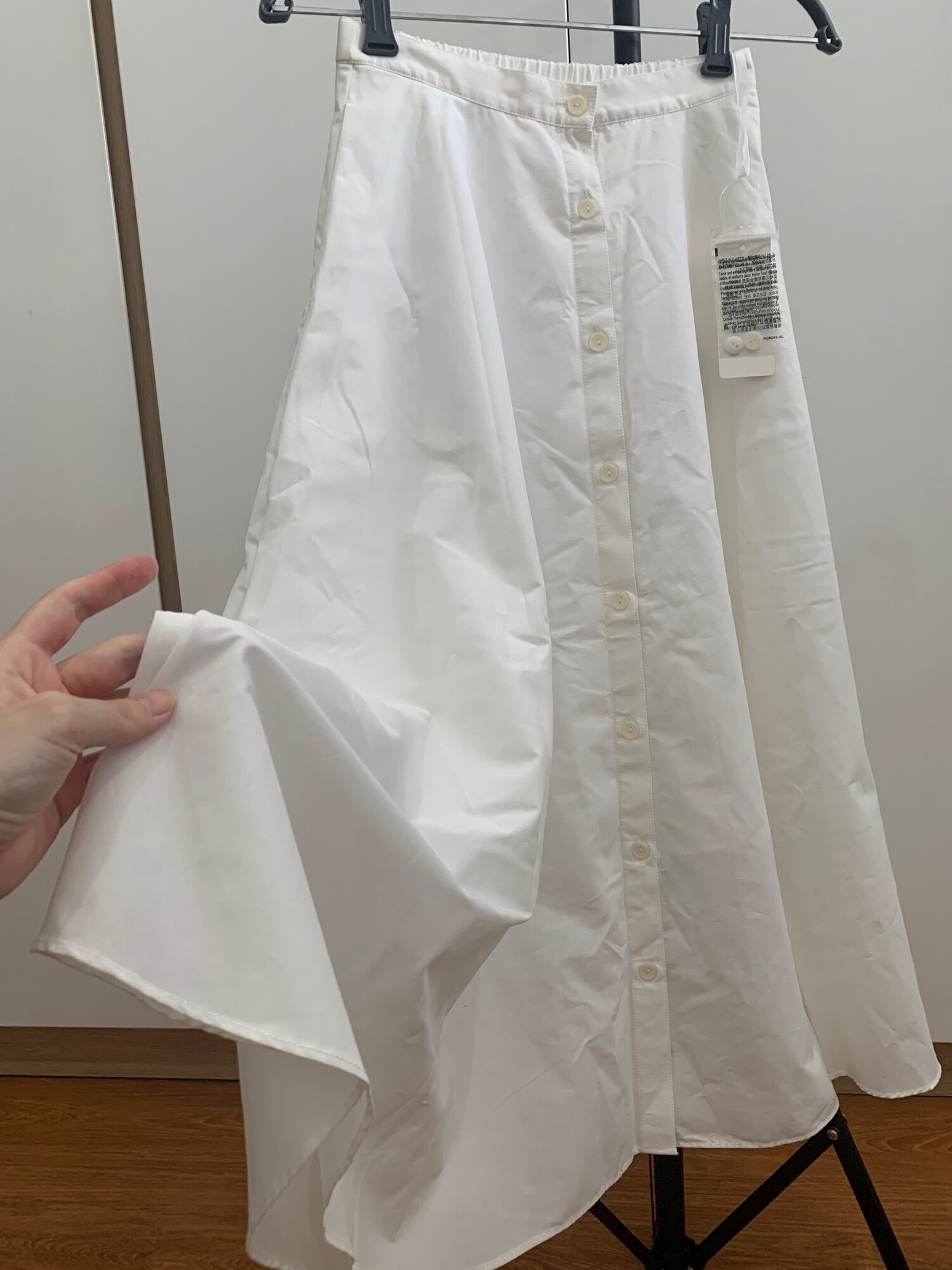 Chân váy Uniqlo mới nguyên tag sz S