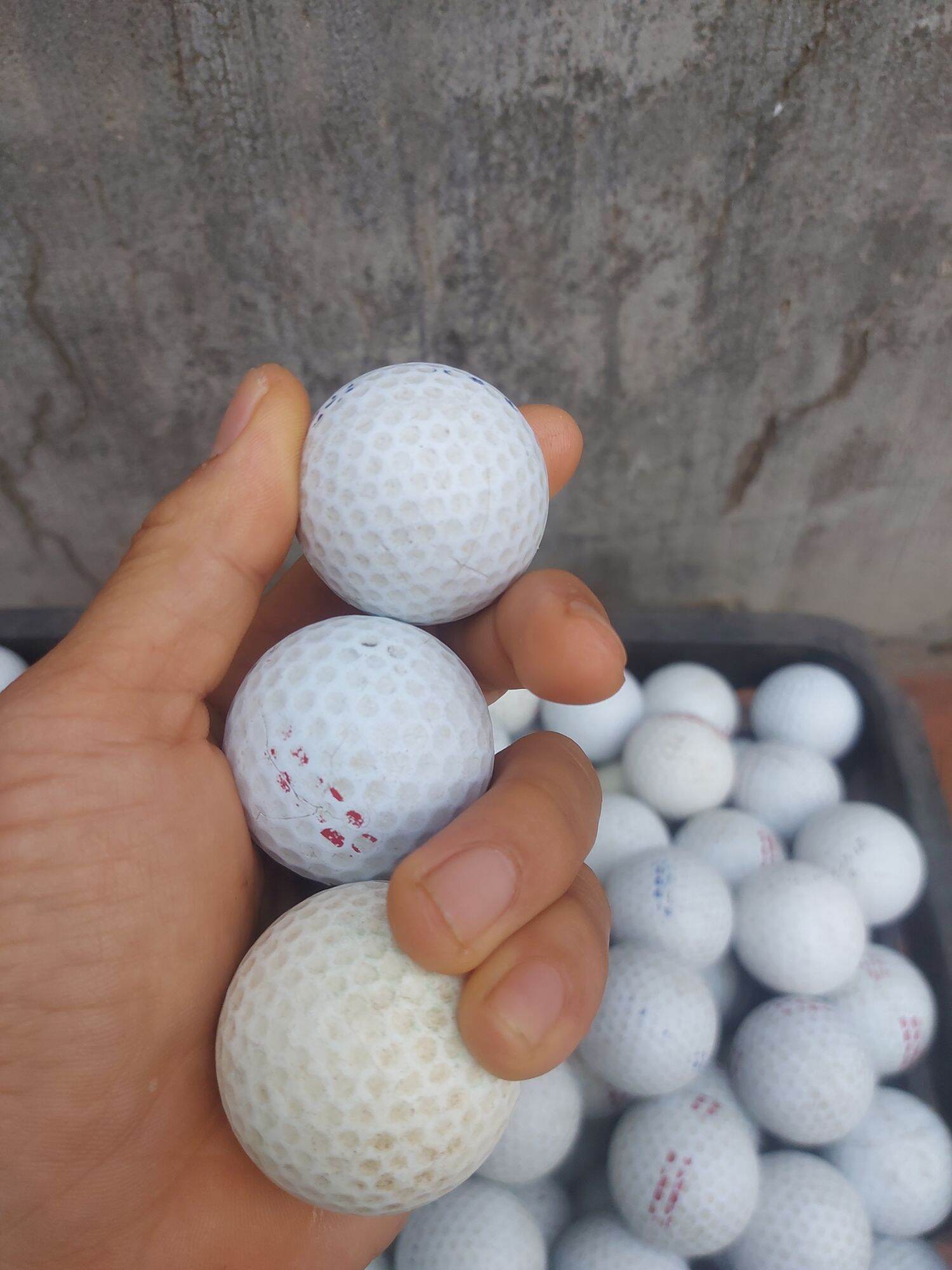 bóng golf cũ (combo 5 quả)