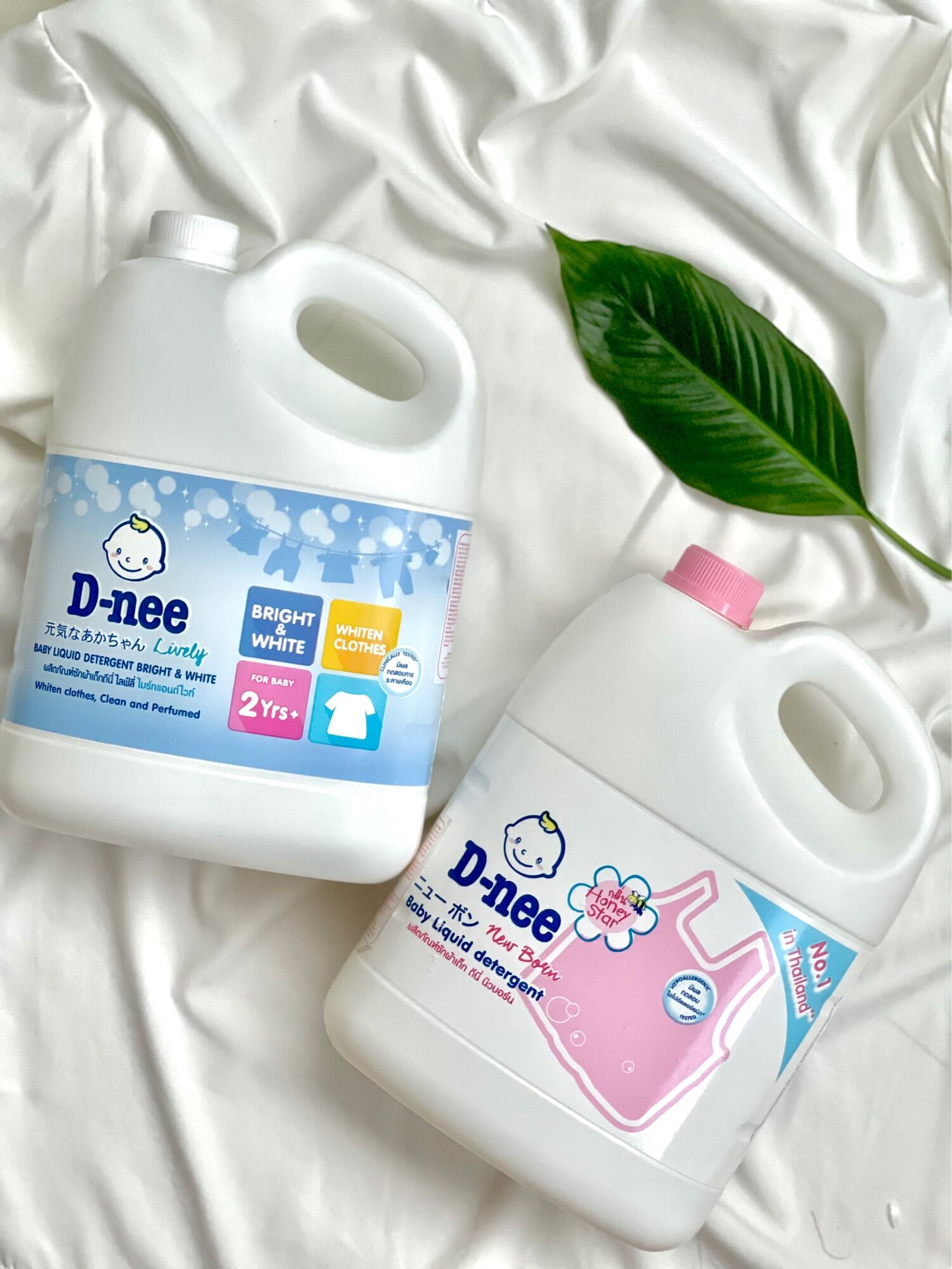 Nước giặt Dnee chuẩn Thái can 3 lít
