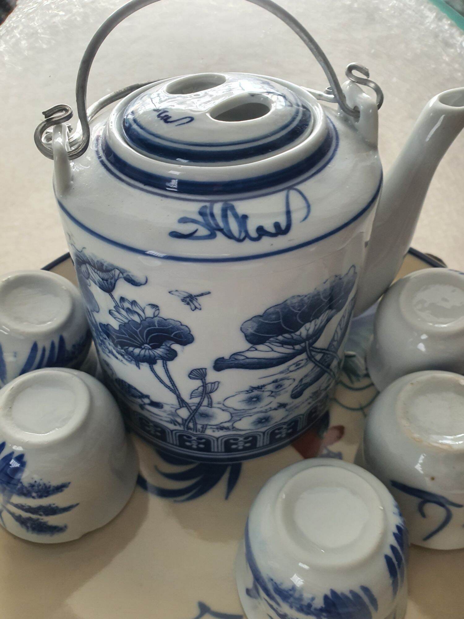 Bộ trà sứ 1200ml kèm 6 tách ( cao 14cm )