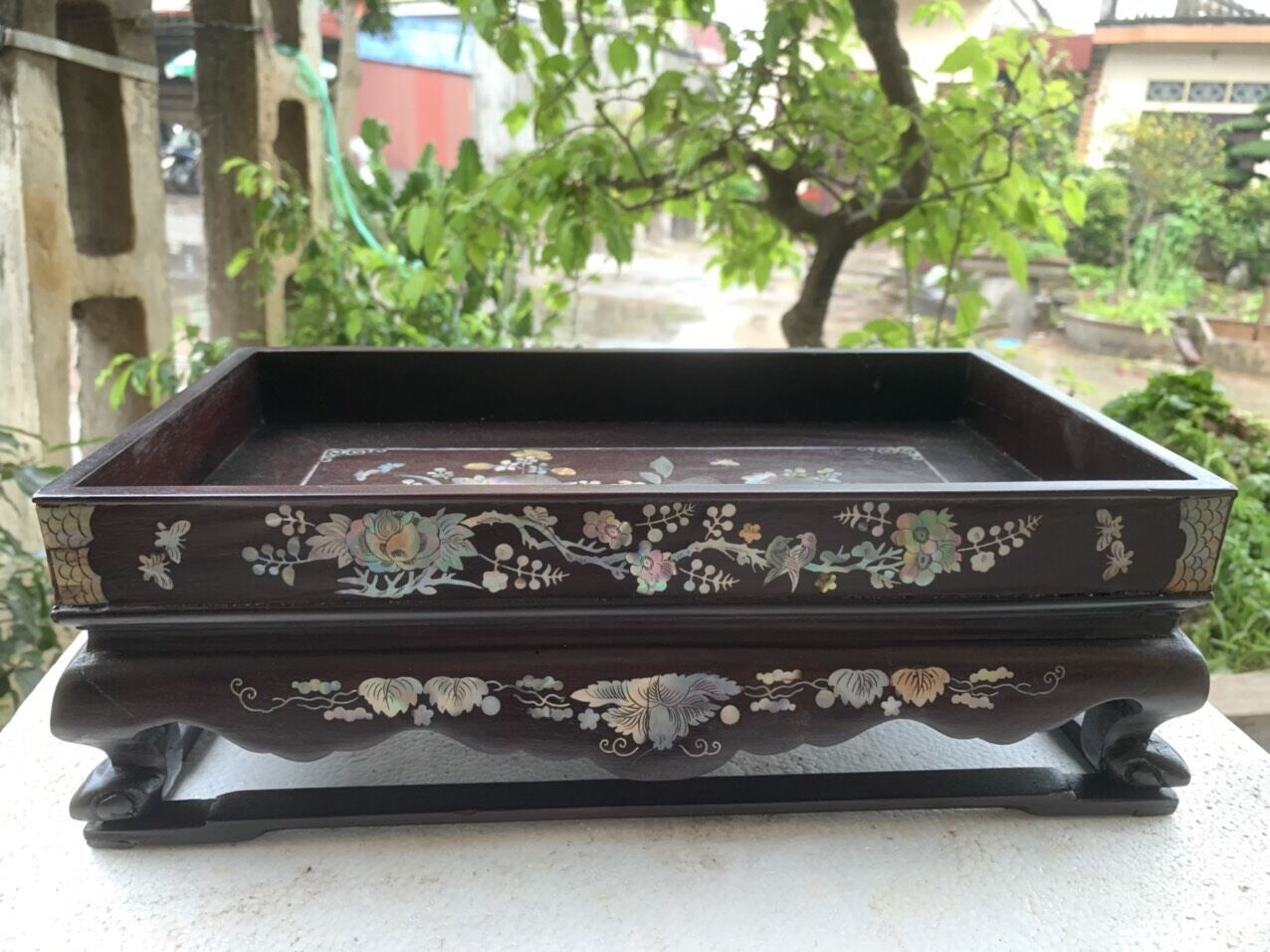 Khay gụ khảm cảnh 35x20cm