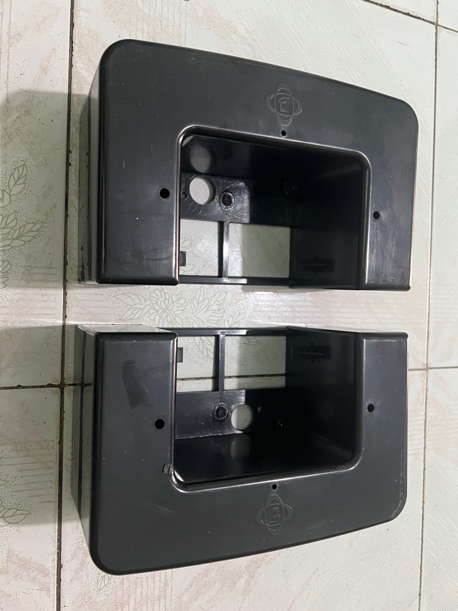 Phao nổi vỉ phun sương siêu âm 10-12 mắt