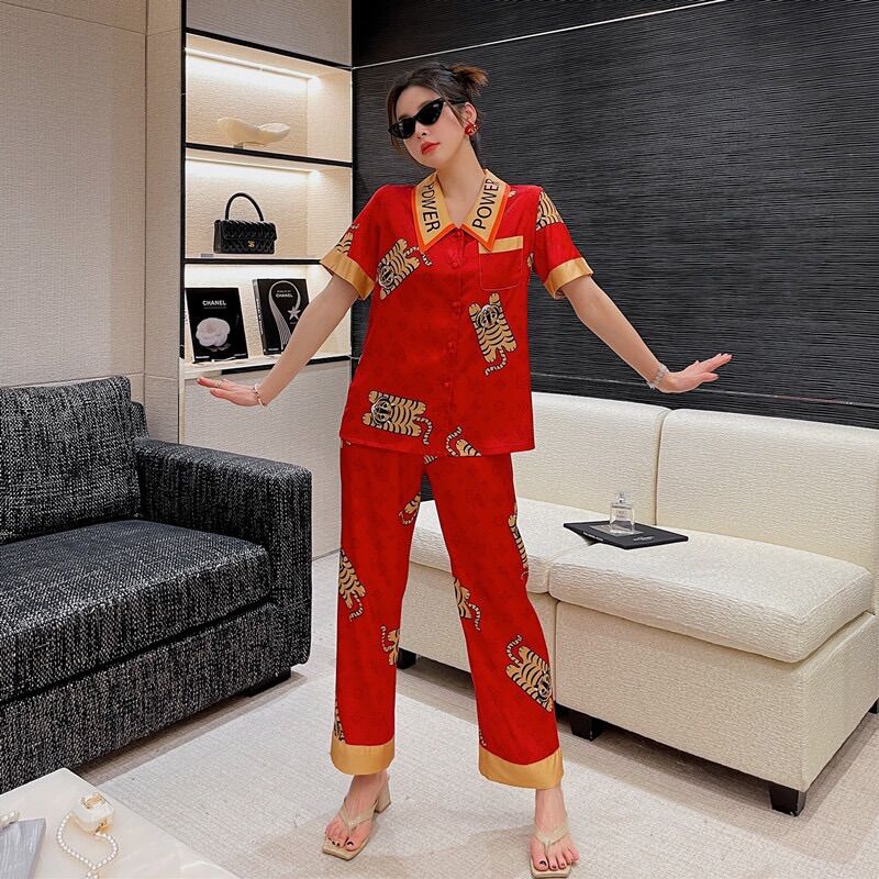 Pijama lụa cao cấp Quảng Châu áo cộc quần dài [ảnh thật]
