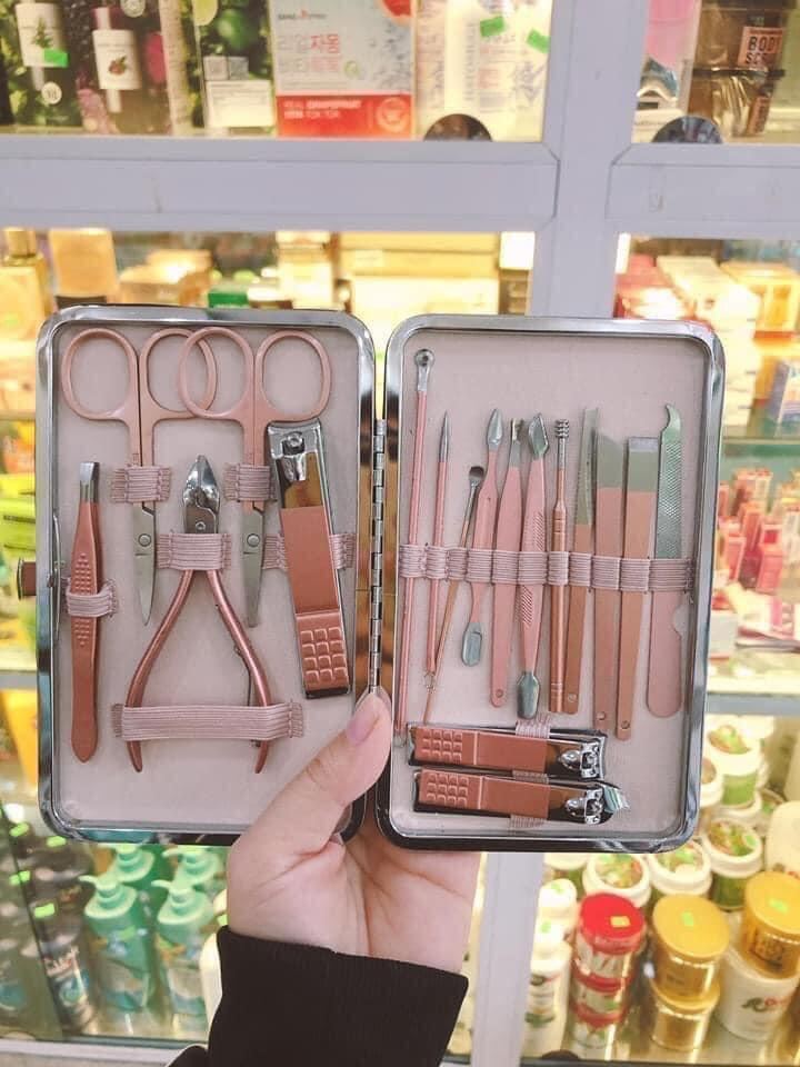 Bộ Kiềm Cắt Móng 18 Chi Tiết Cho Gia Đình