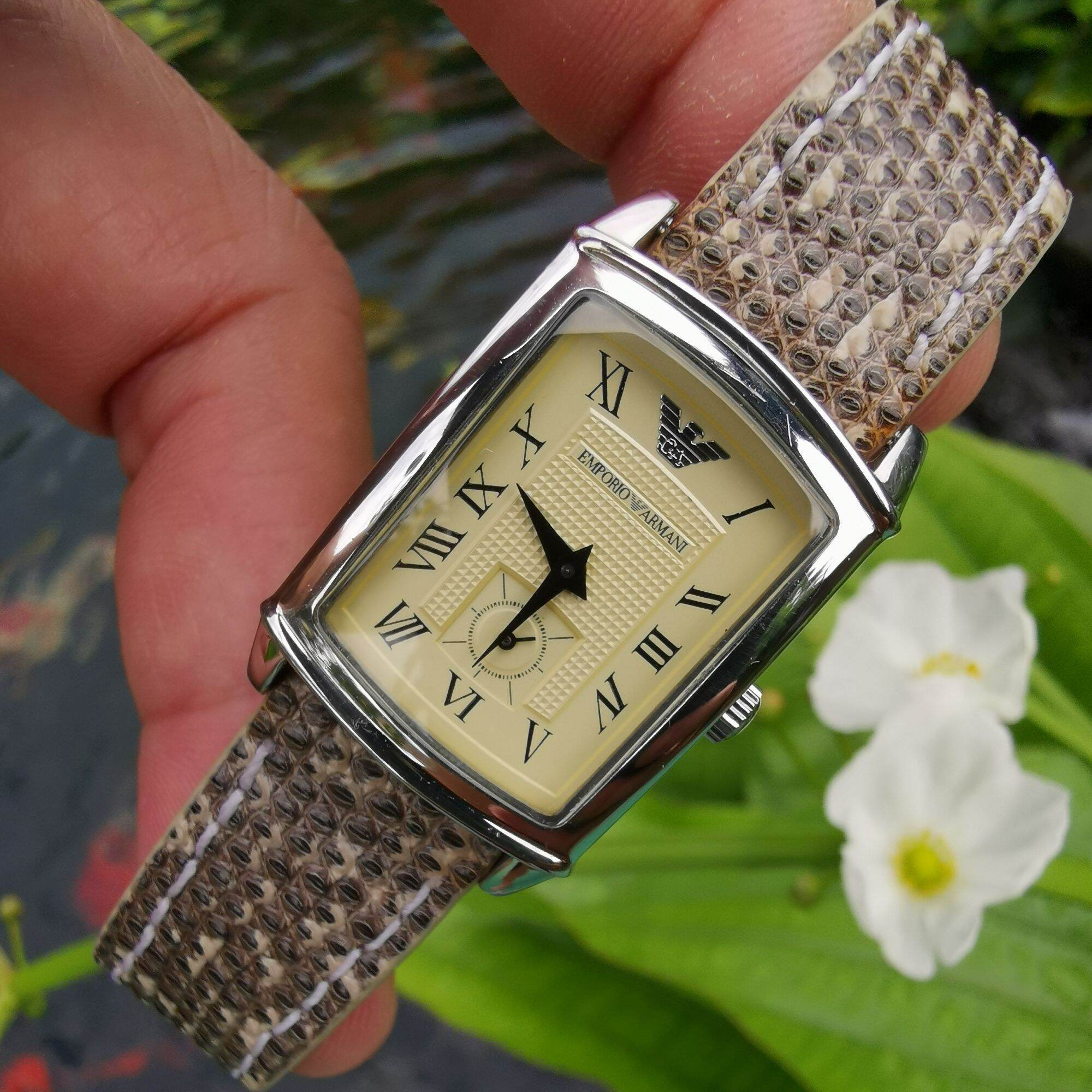 Đồng Hồ Nữ Si Nhật EMPORIO ARMANI G.24