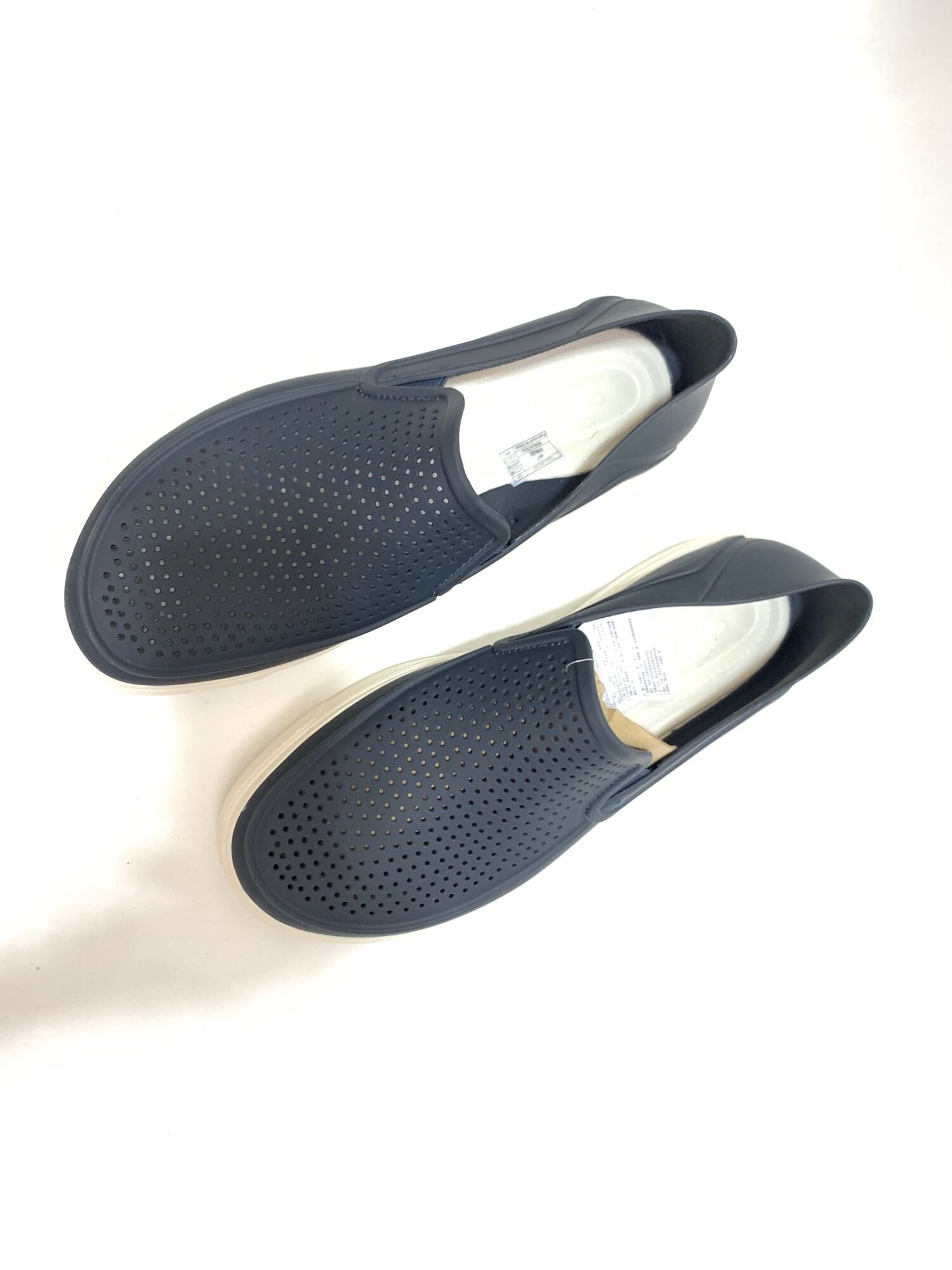 giày  crocs roka slip on