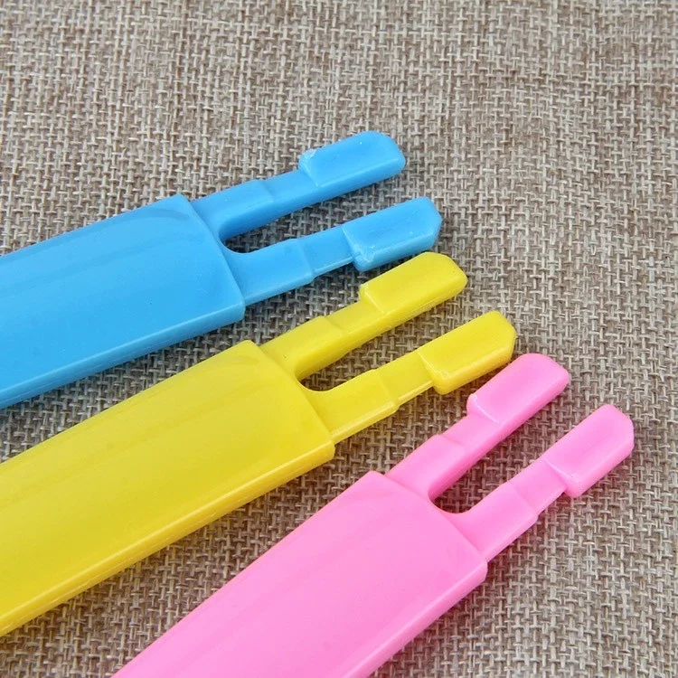 Bàn chải đánh răng khách sạn cao cấp, thân thiện môi trường KÈM kem 3g