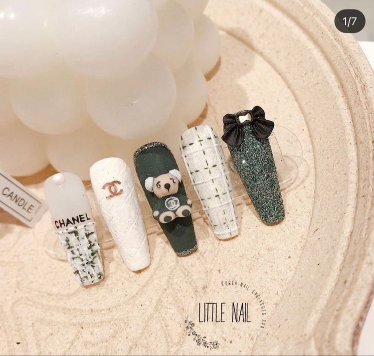 Nail box giá rẻ. Set 10 móng up mỹ gấu bột + charm nơ