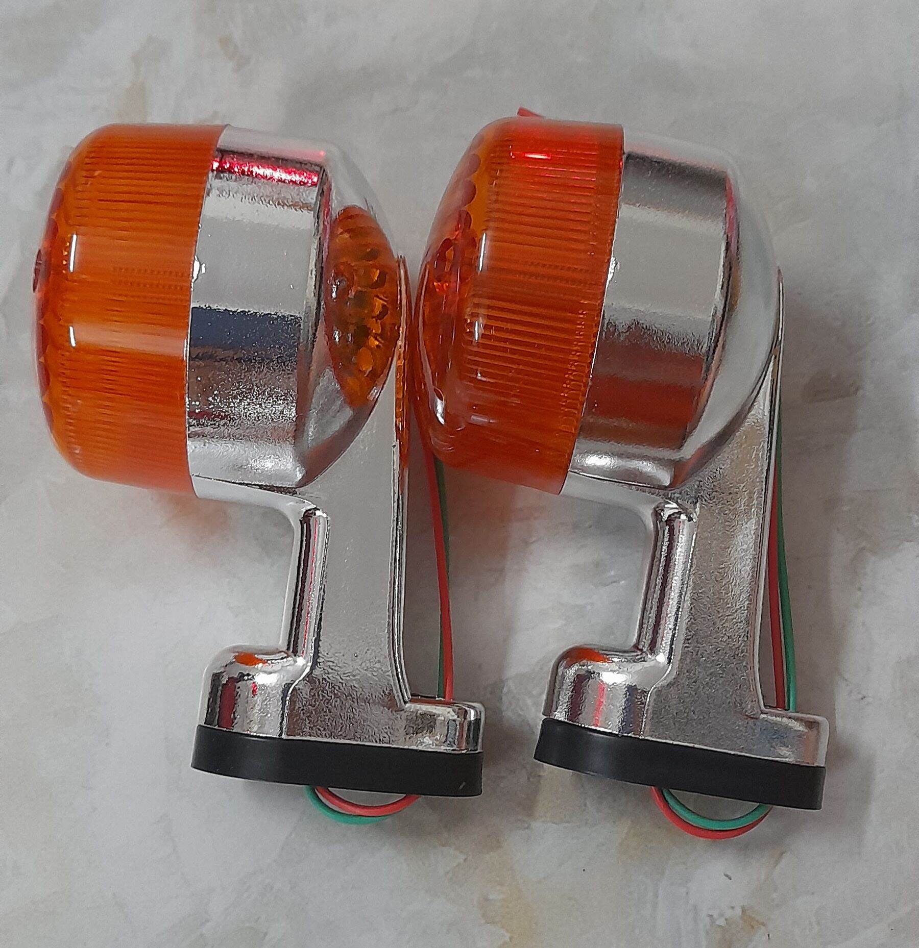 Cặp đèn xi nhan sau xe Cúp mới Dahlim ( 50 CC ).