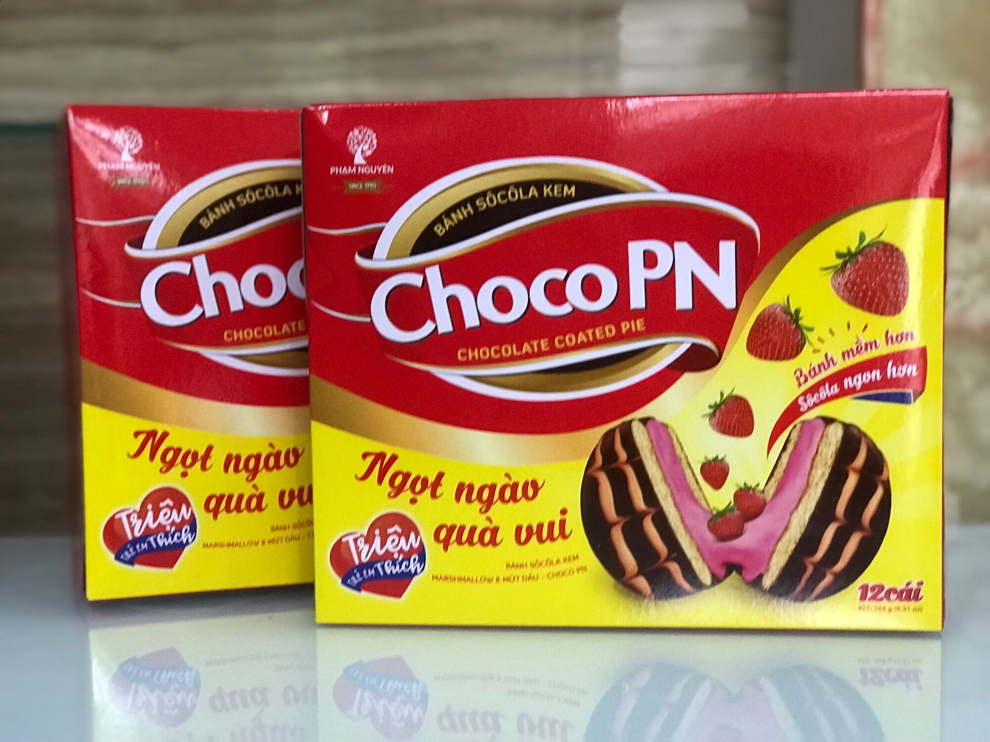 [HCM]Bánh Choco P&N Kem Marshmallow vị Dâu 264g (12 cái )