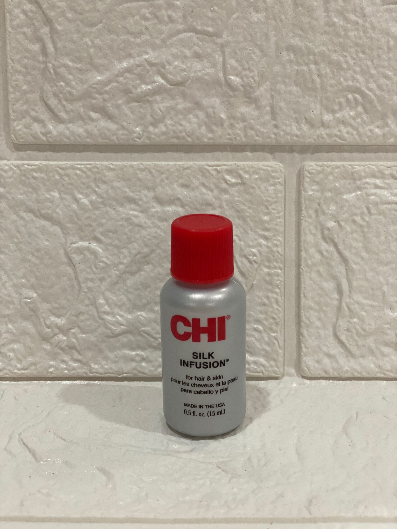 Tinh dầu dưỡng bóng tóc CHI SILK FUSHION
