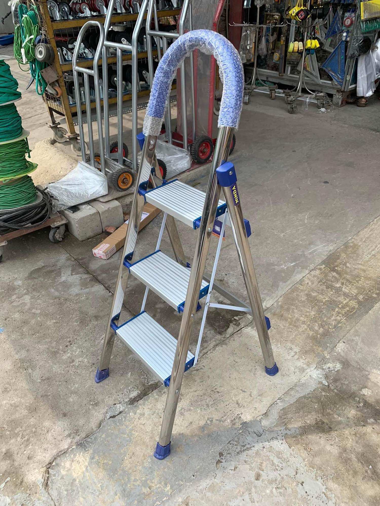 Thang nhôm ghế tay vịn 3 bậc