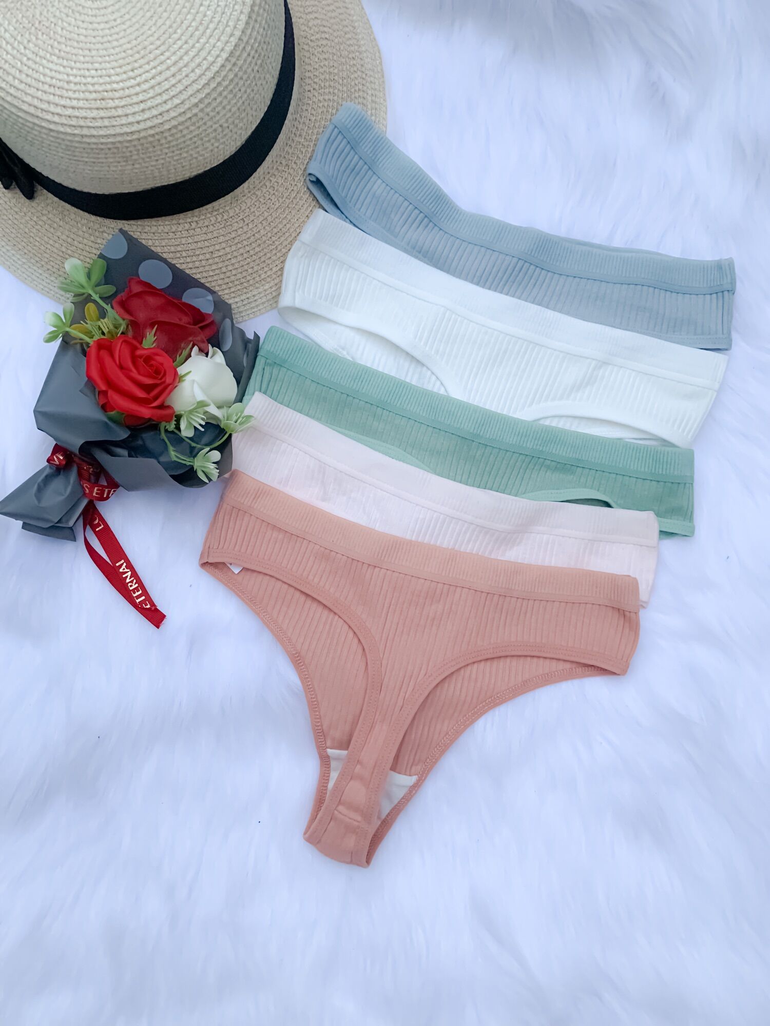 QUẦN COTTON LỌT KHE