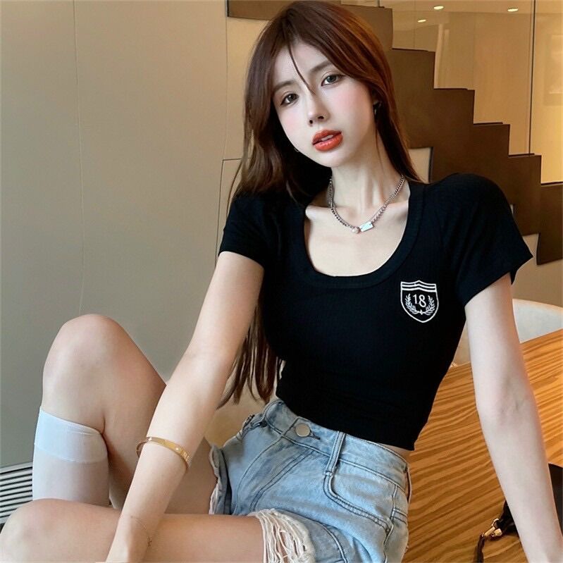 ÁO CROPTOP PHỐI THÊU A18