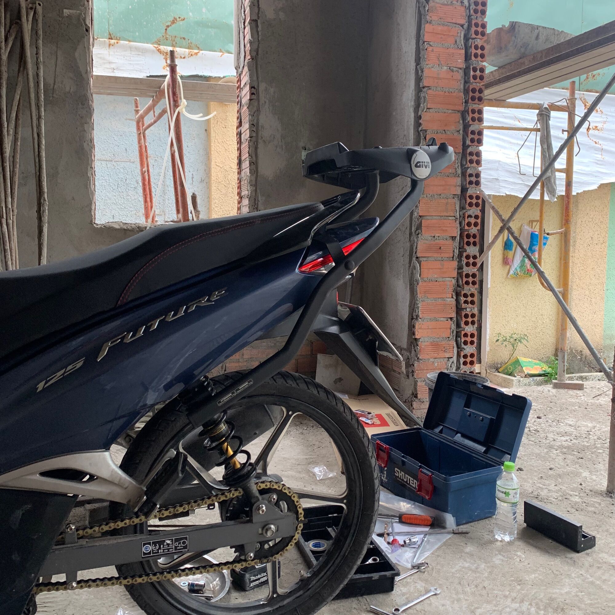 Baga Givi HRV cho xe Future Led 125, Wave 125