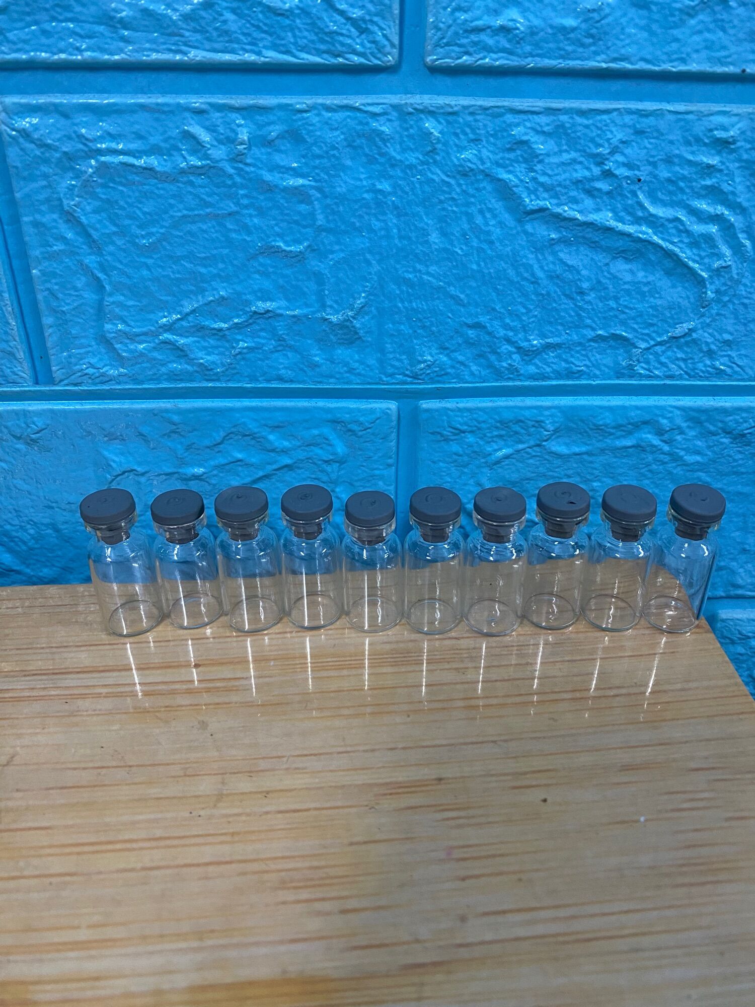 Lọ thuỷ tinh nắp cao su 3ml ( combo 100 cái)