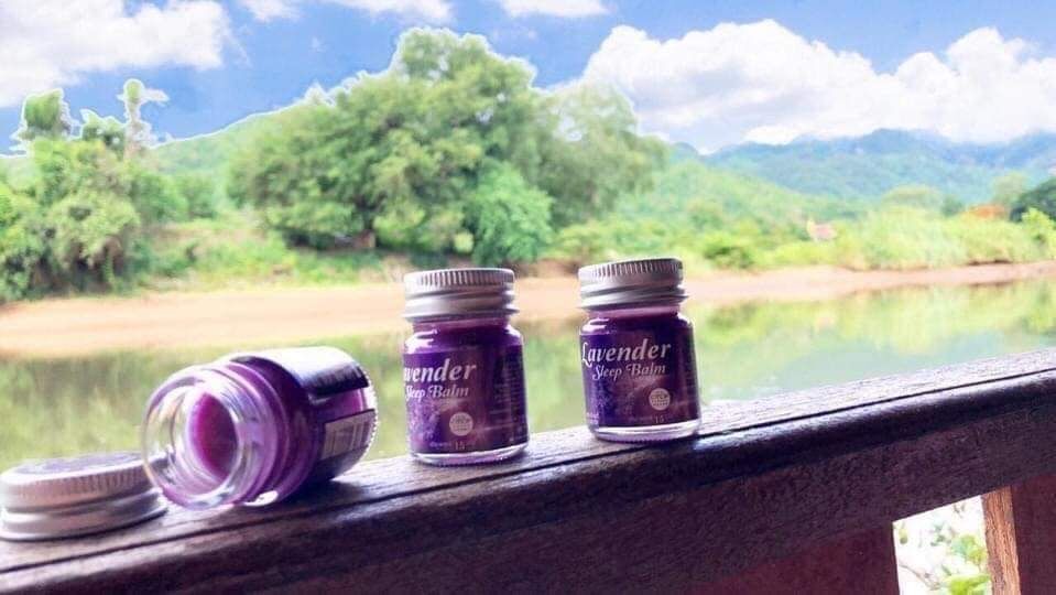 Dầu cù là giúp ngủ ngon lavender thái lan