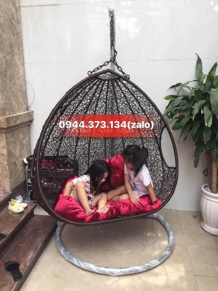 xích đu thư giãn ban công sân vườn
