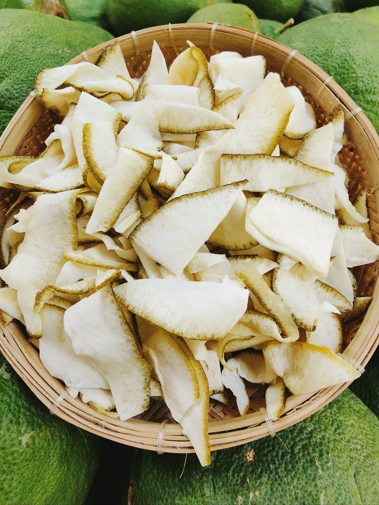 Vỏ bưởi sấy dẻo trắng