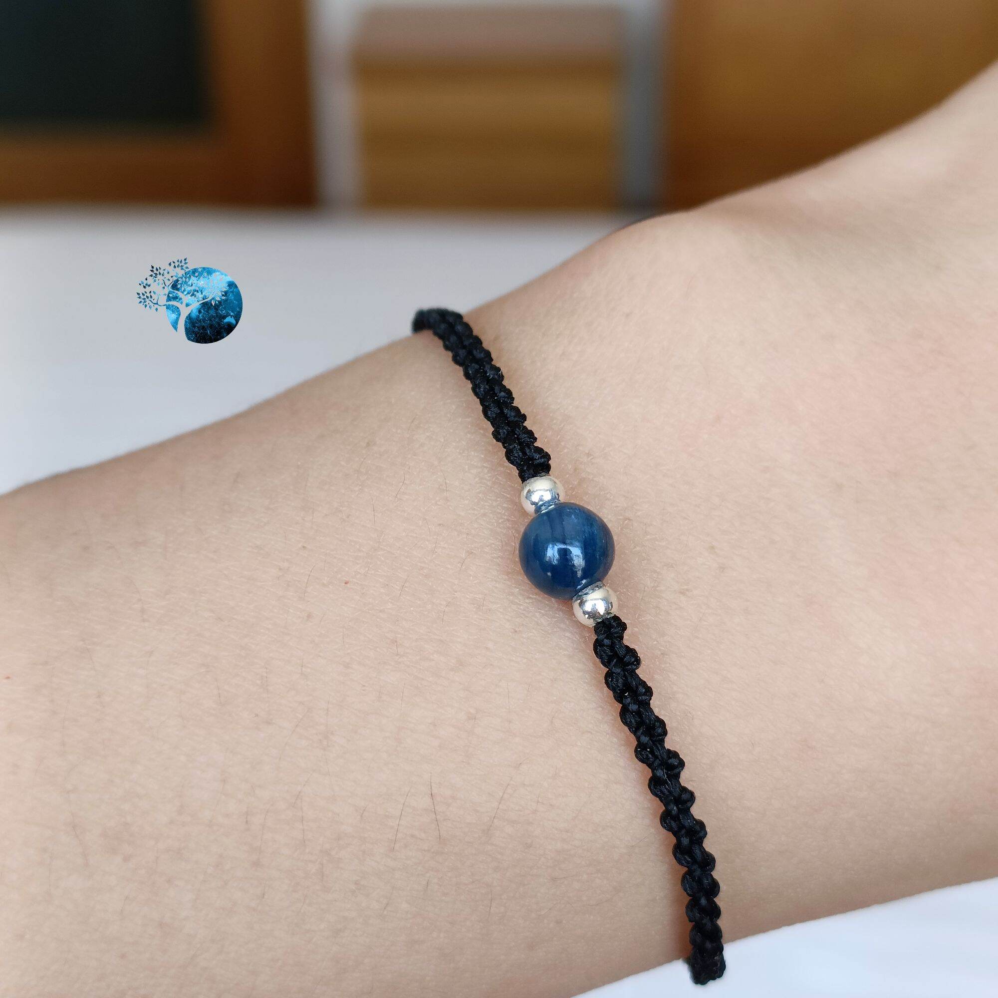 Vòng tay tết dây đá kyanite 5mm