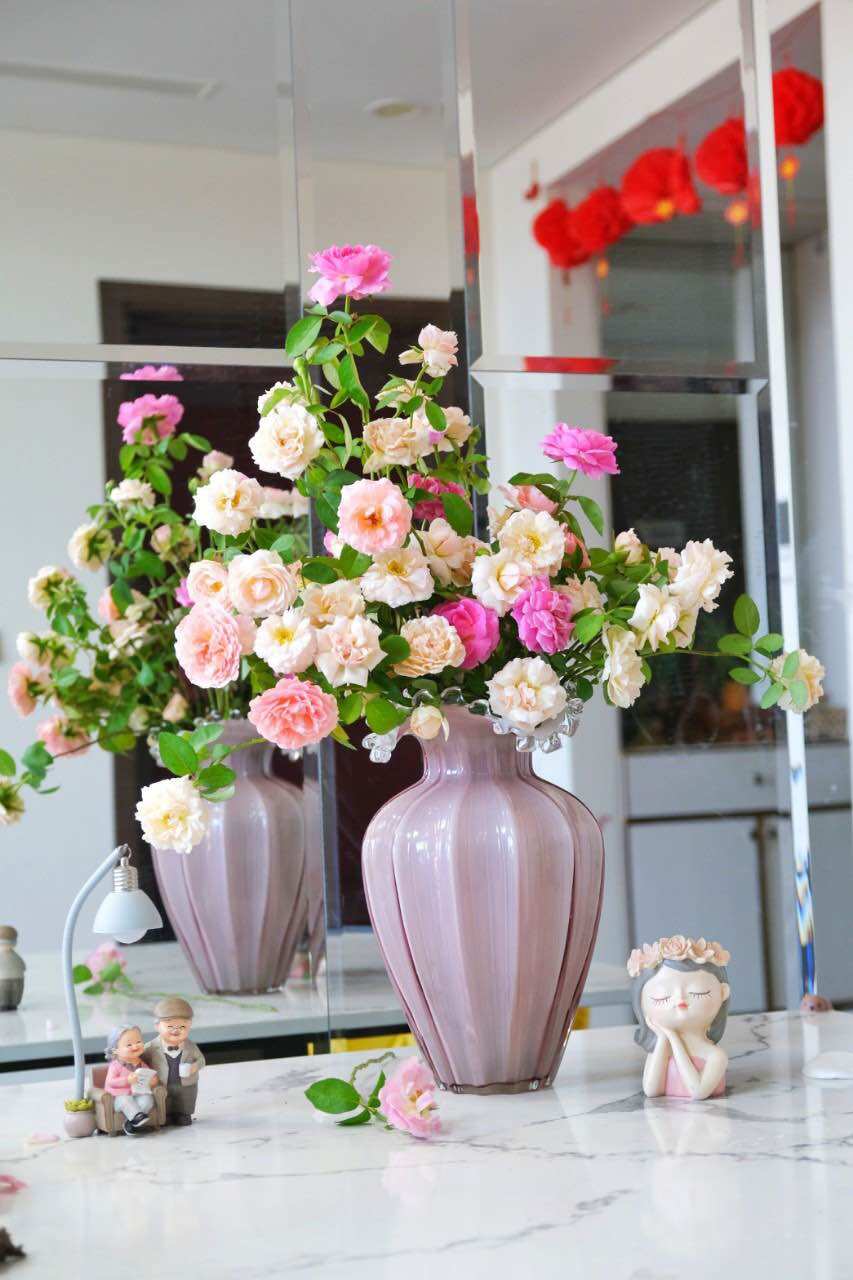 BÌNH HOA ĐỔI MÀU