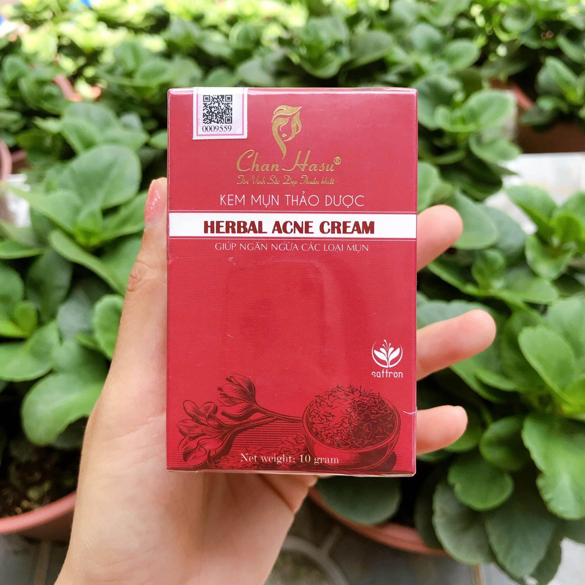 kem mụn thảo dược