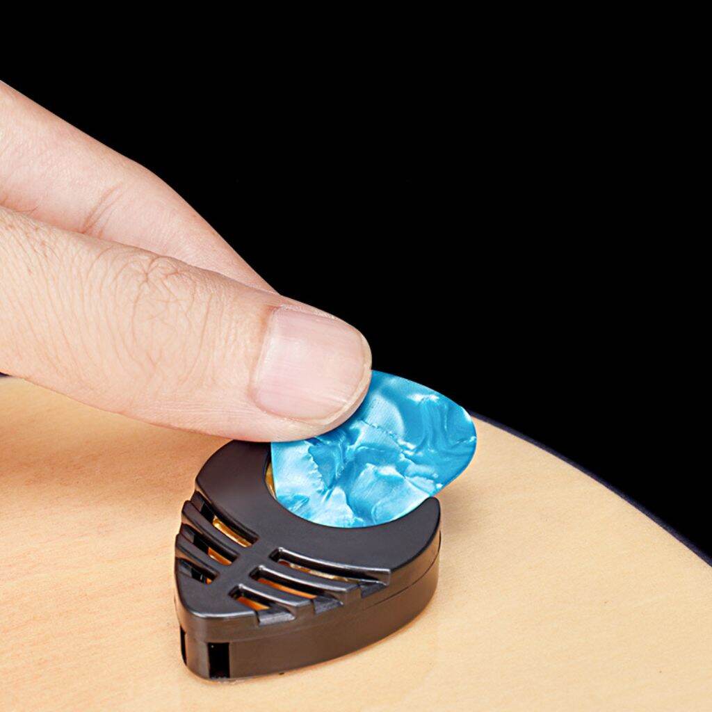 Hộp đựng phím đàn guitar mẫu giọt nước màu đen - Pick holder hộp pick guitar - Duy Guitar Store phụ kiện guitar Sale rẻ dưới 49K