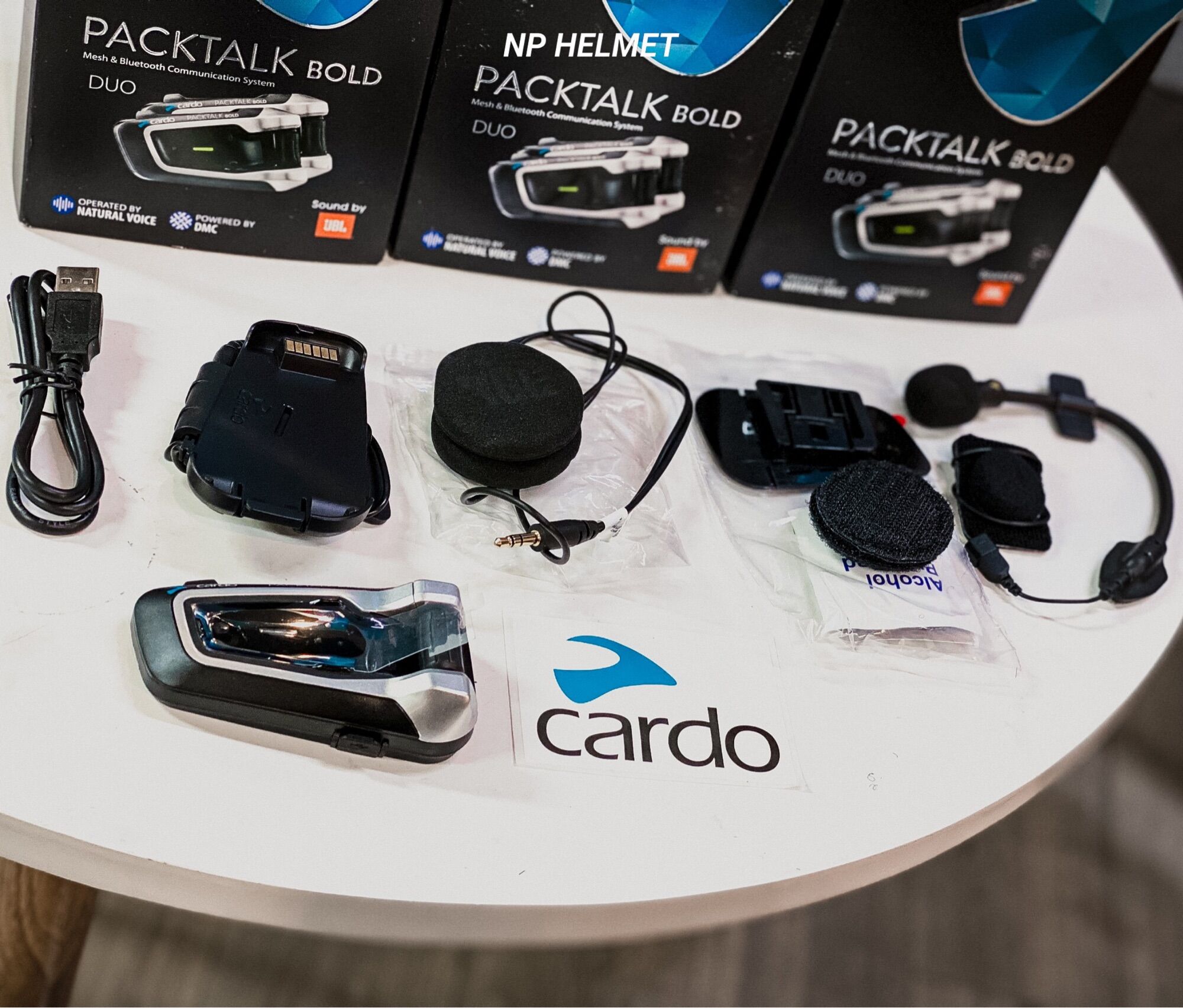 Tai nghe Cardo packtalk bold JBL