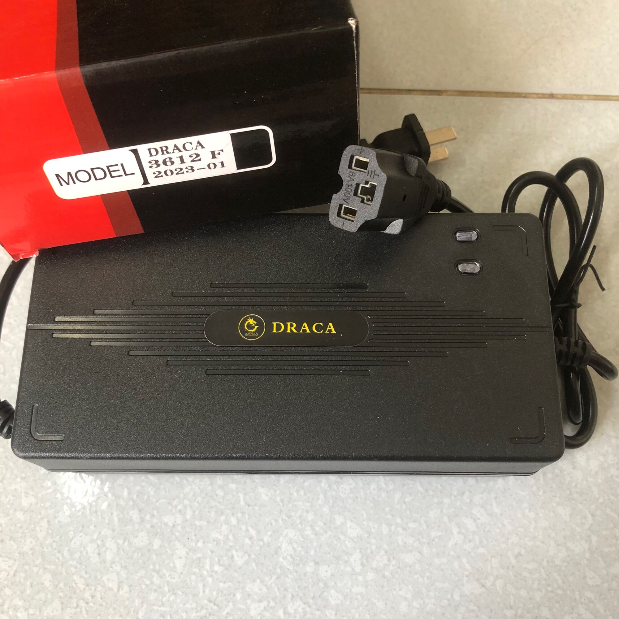 sạc 36v 12ah xe đạp điện- sạc xe điện