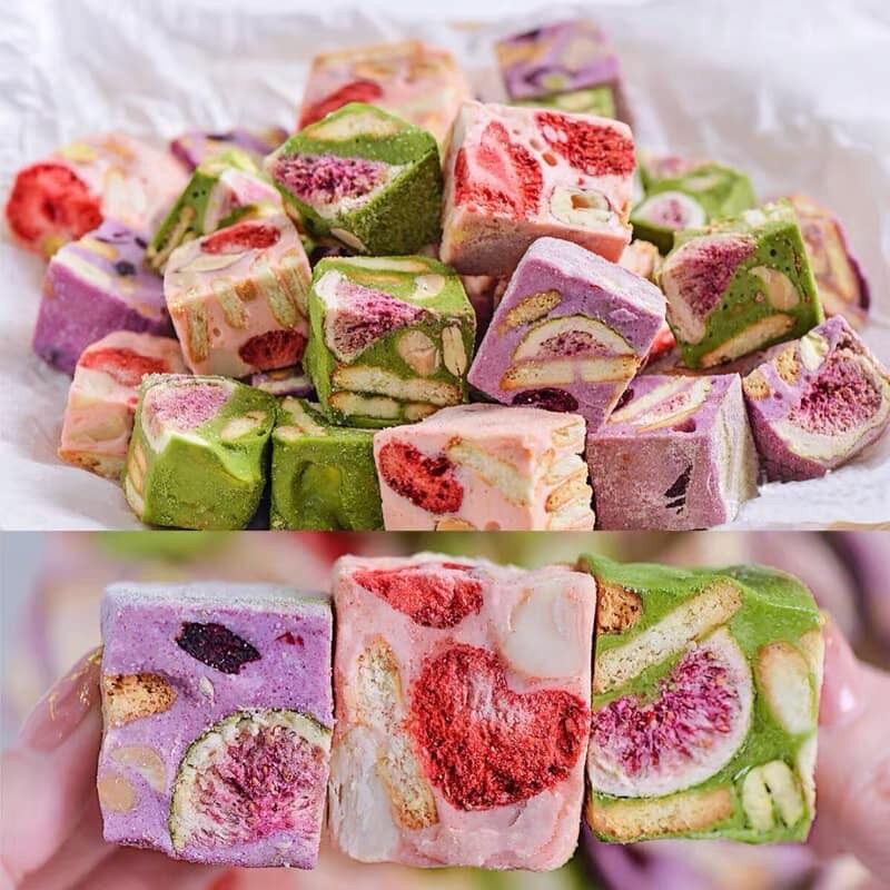 Dâu sấy giòn gói 120g