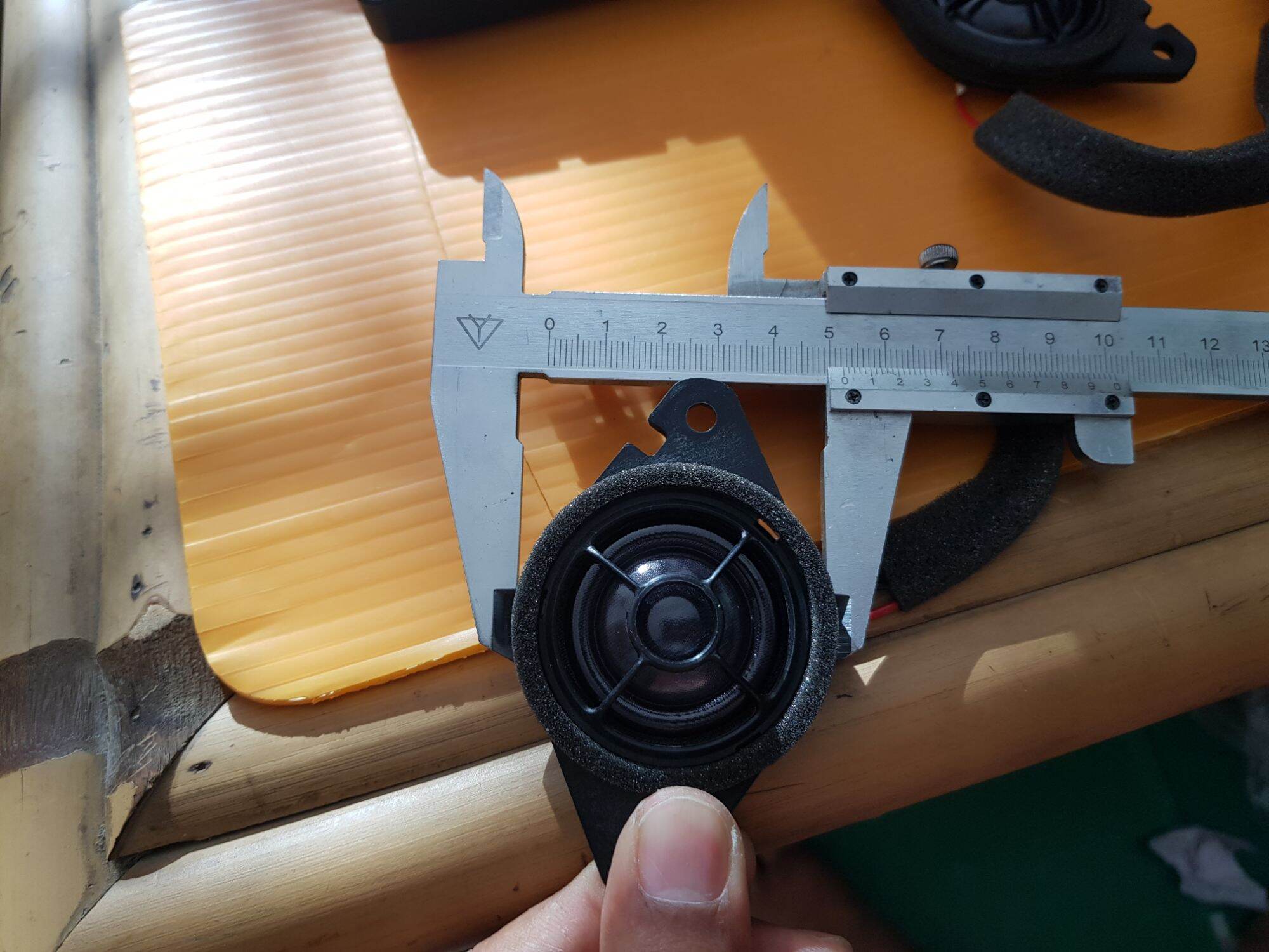Loa treb loa tép Lucio cho hệ thống âm thanh xe hơi size 5cm