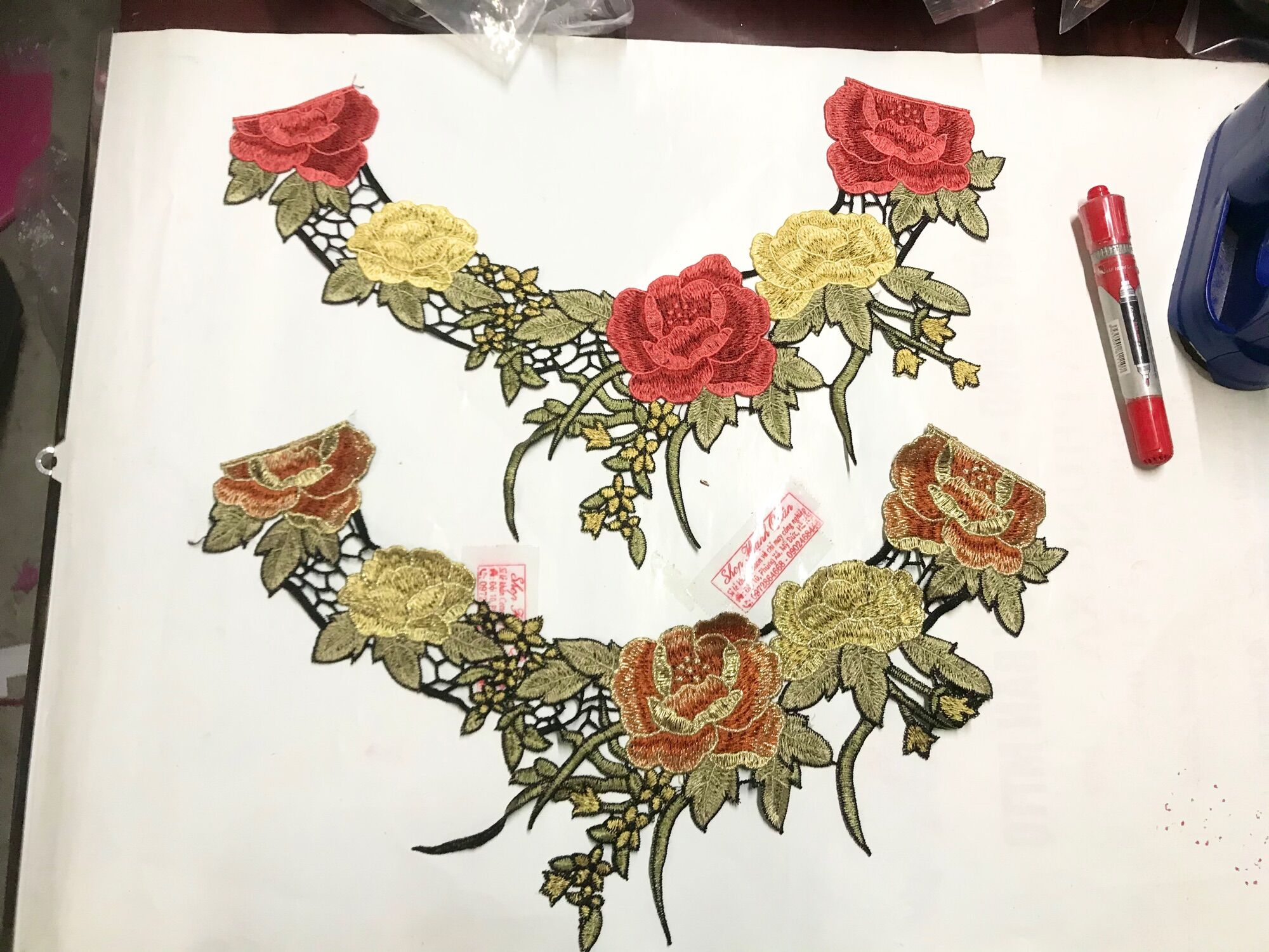 Cổ thêu hoa mã CO108