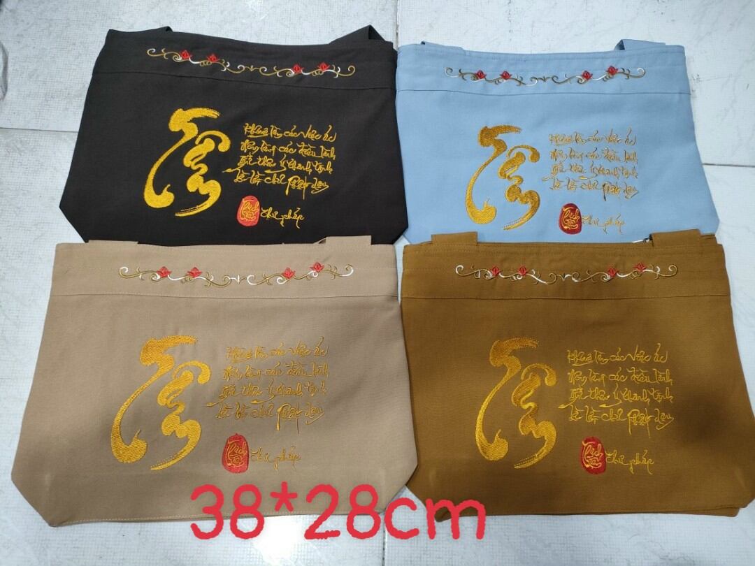 Đồ lam đi chùa - túi giỏ 2 quai thêu chữ tâm