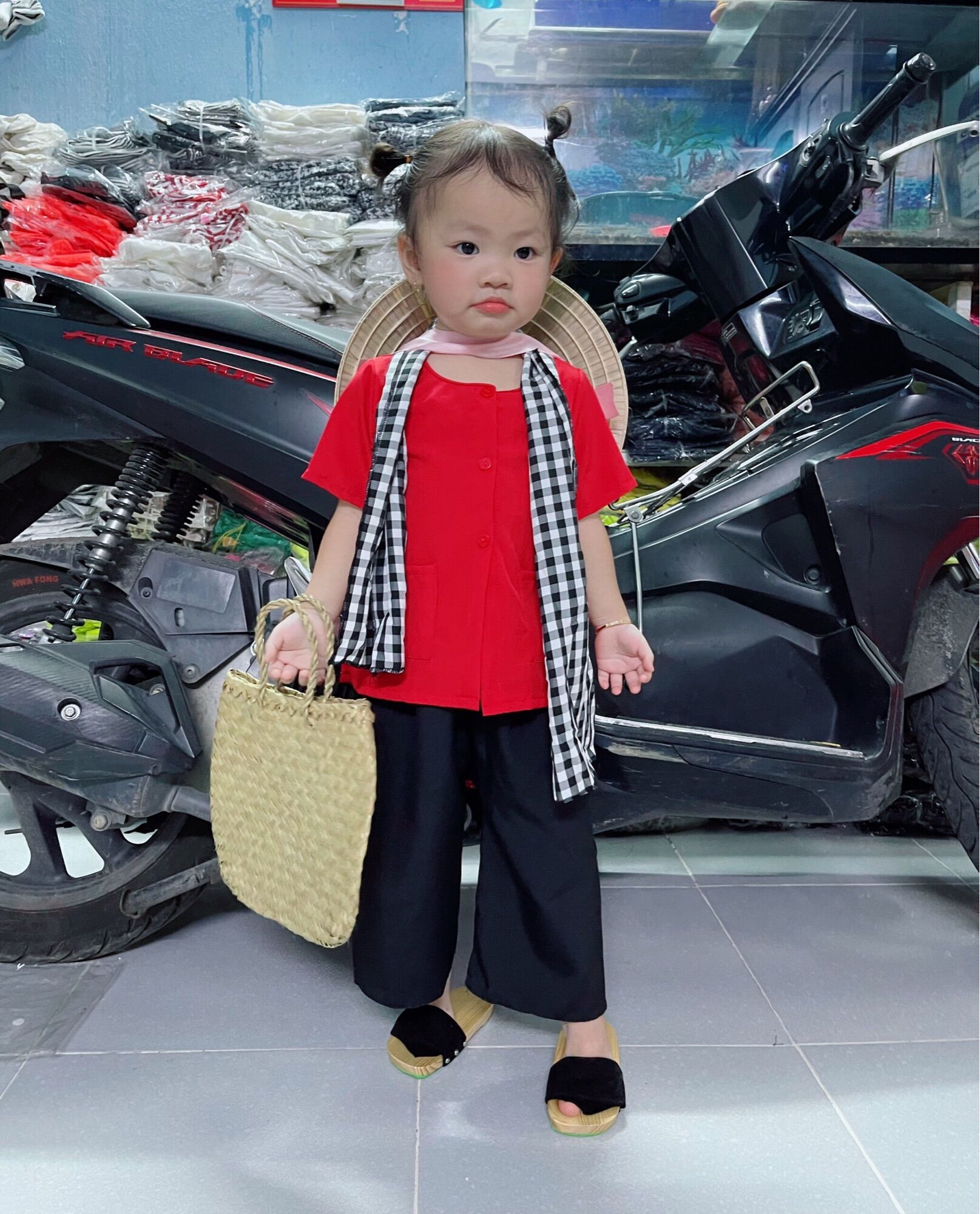 Bà Ba Kèm Khăn Rằn Cho Bé Trai Bé Gái, Bà Ba Lụa Cho Bé