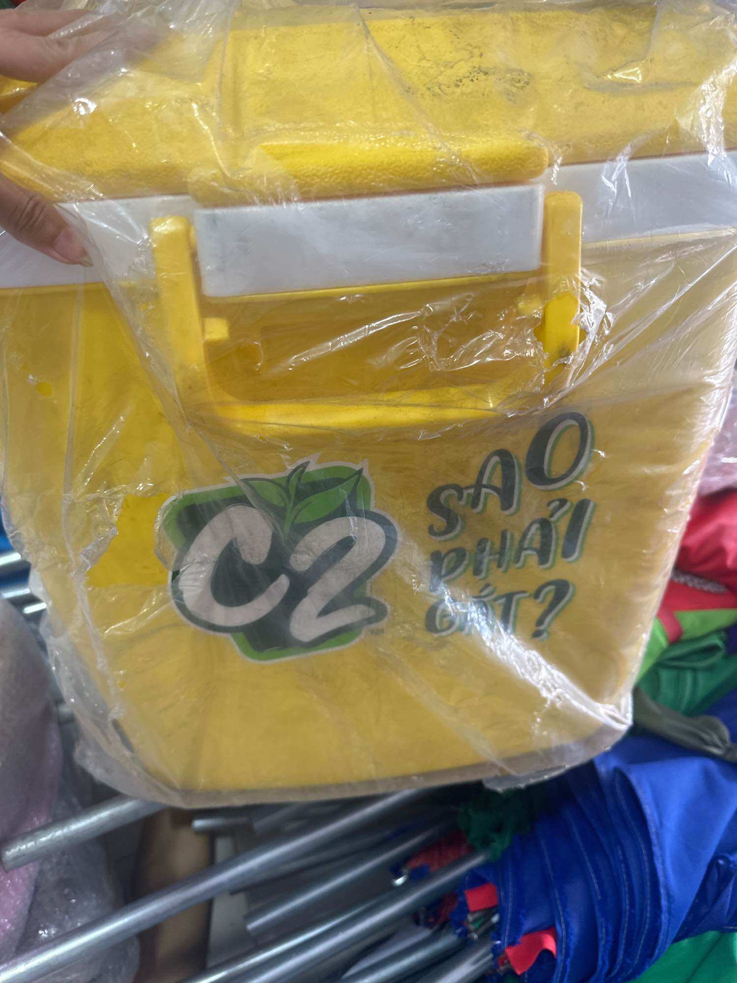 Thùng đá lớn cao cấp nhựa duy tân 85l