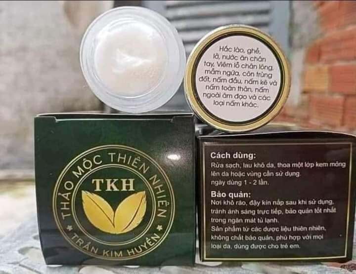 BÔI DA TRẮNG TRẦN KIM HUYỀN