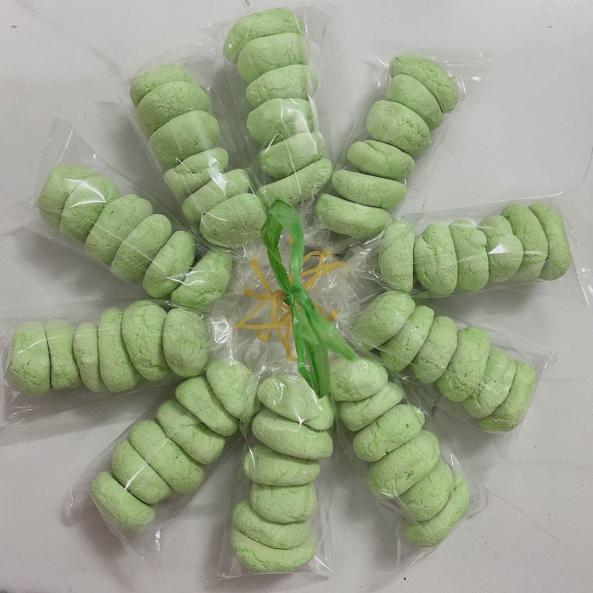 Bánh bao tuổi thơ trà xanh mini 10 xâu , 1 xâu 6 cái