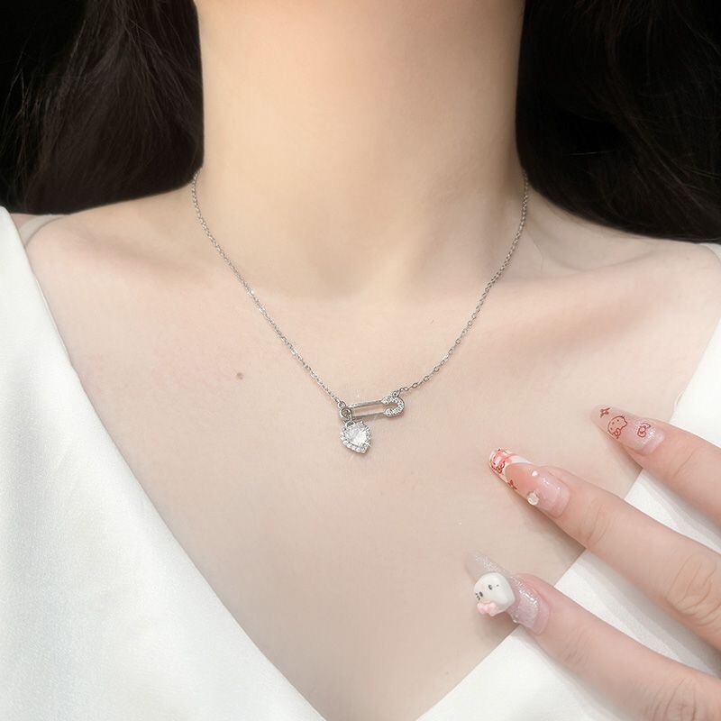 Dây Chuyền Zircon Siêu Mỏng Hình Trái Tim KANCAI Dây Chuyền Xương Đòn Bằng Thép Titan Phụ Kiện Thời 