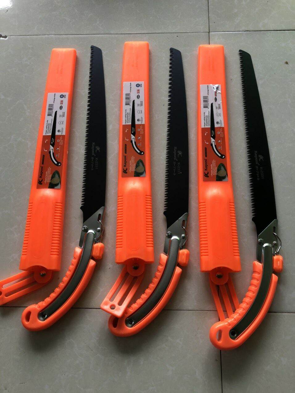 Cưa gỗ cầm tay, cưa cành lưỡi đen thép nhật kapusi 350mm - có bao đựng cưa