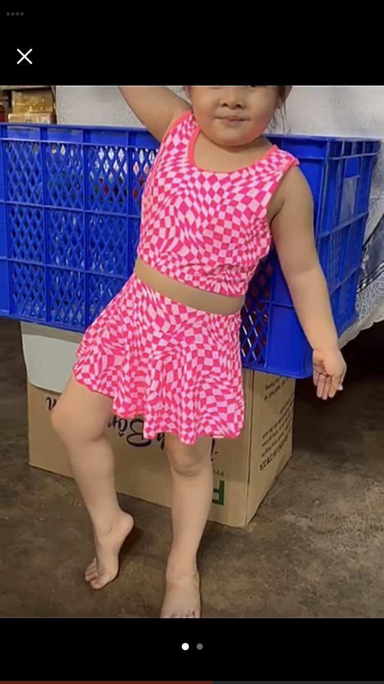 Đồ bơi bé gái 2 mảnh 3 lỗ - Boi3lo