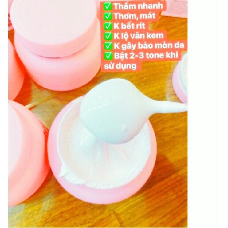 [HCM]Kem body tuyết ( makeup và dưỡng trắng) tặng kèm tắm trắng